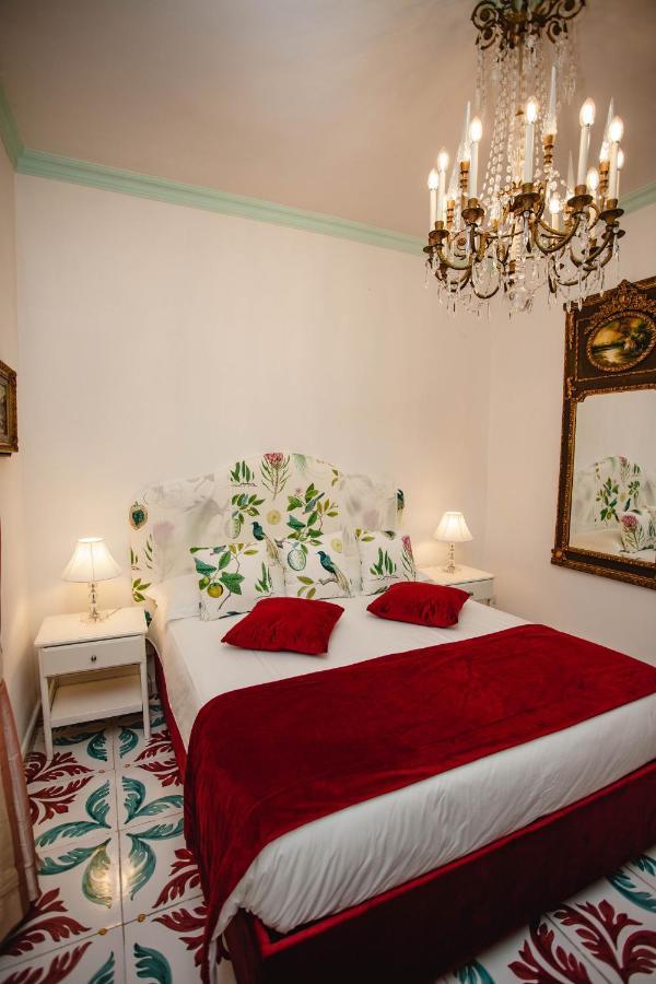 Delfini Trevi House Hotel Rome Luaran gambar