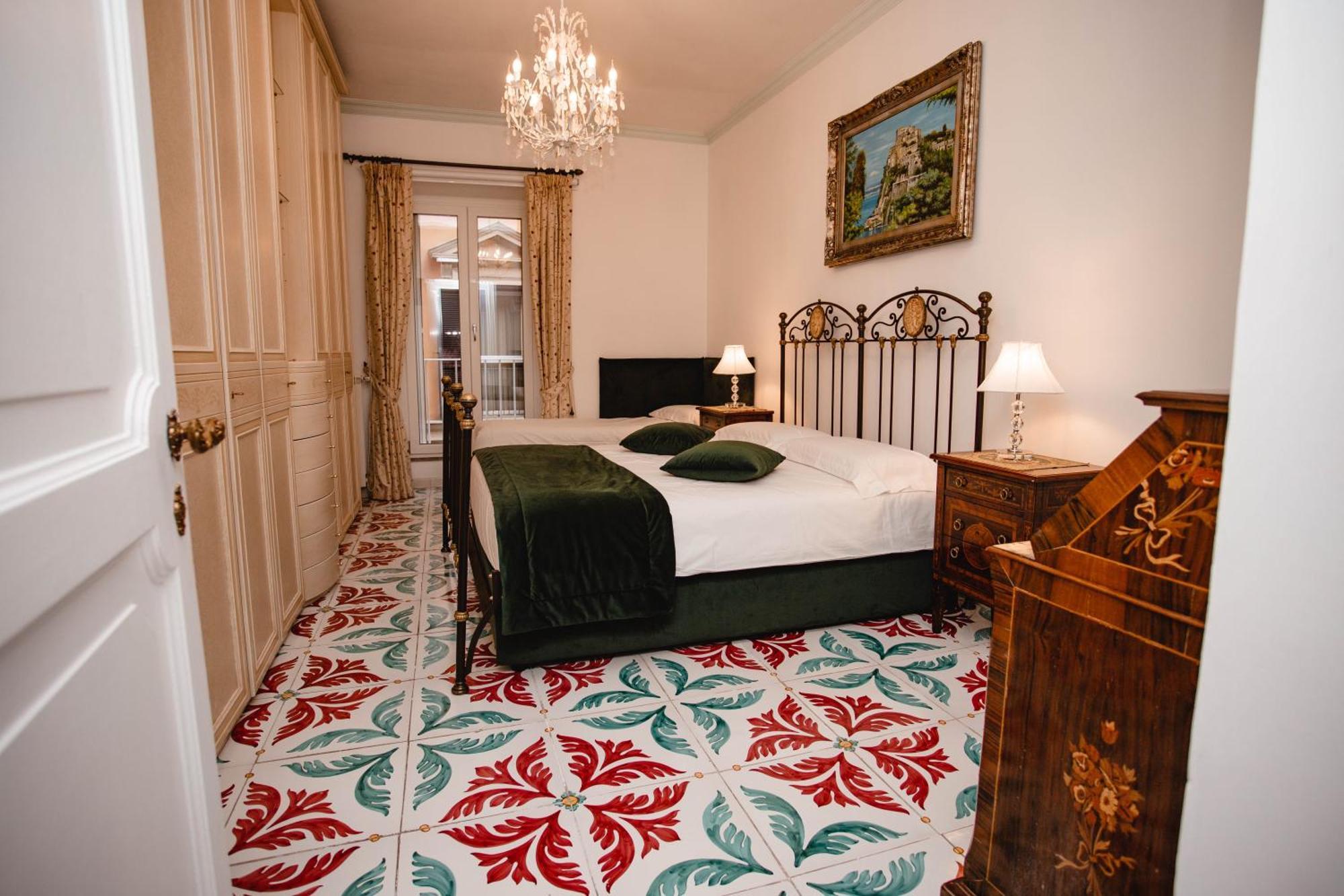 Delfini Trevi House Hotel Rome Luaran gambar
